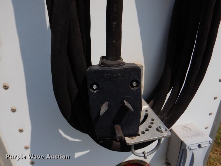 image for item DK8212 Enclosed cargo trailer