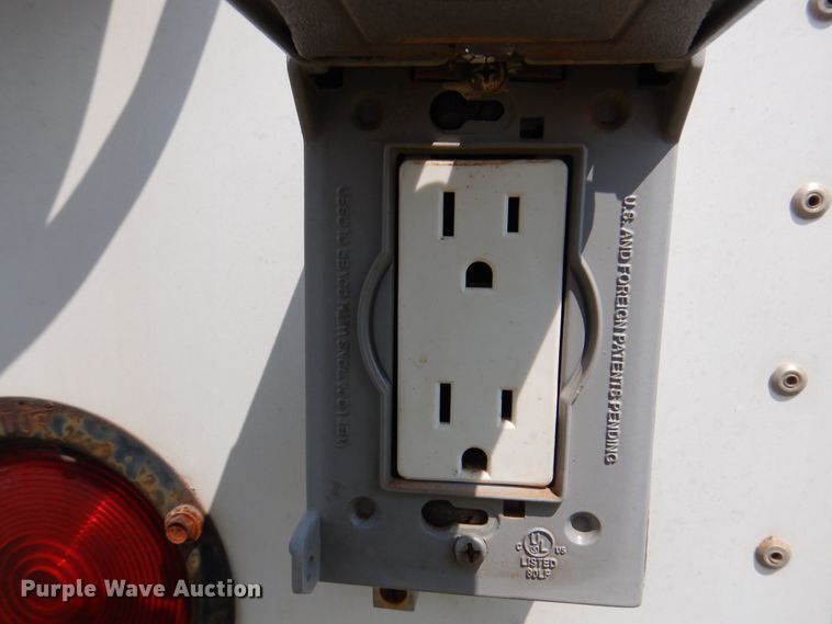 image for item DK8212 Enclosed cargo trailer