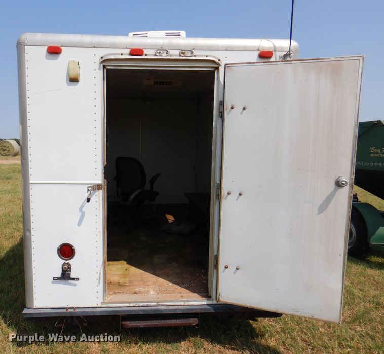 image for item DK8212 Enclosed cargo trailer
