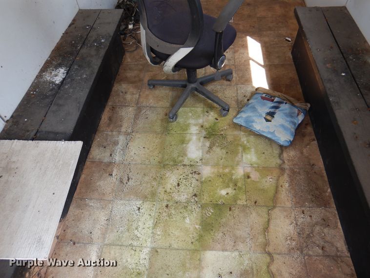 image for item DK8212 Enclosed cargo trailer