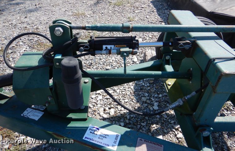 image for item DL0593 KMC 4760  disc mower