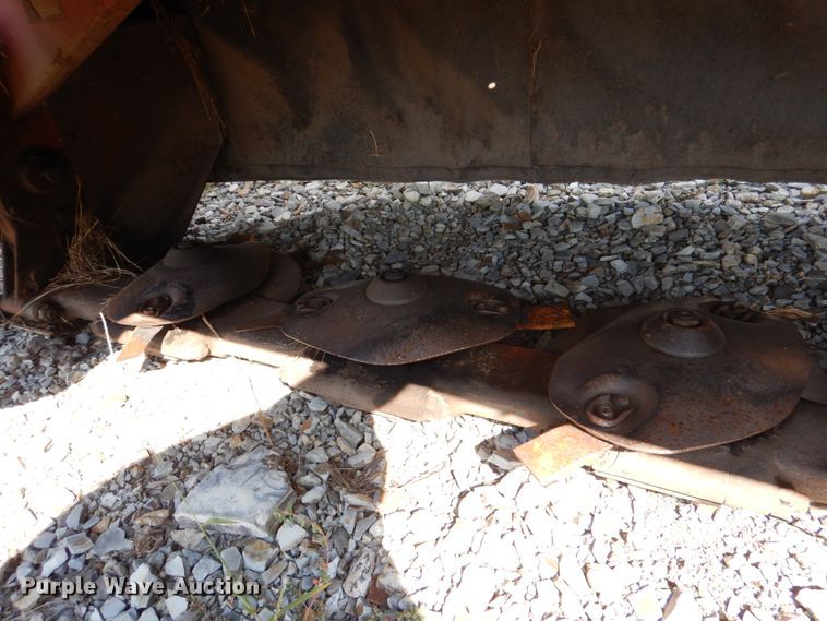 image for item DL0593 KMC 4760  disc mower