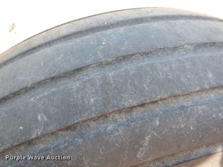 image for item DL0593 KMC 4760  disc mower