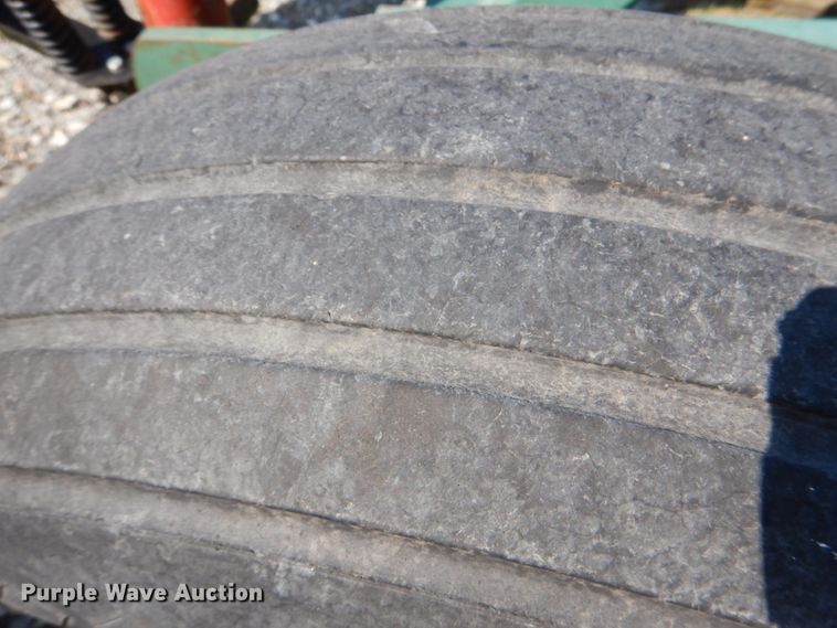 image for item DL0593 KMC 4760  disc mower