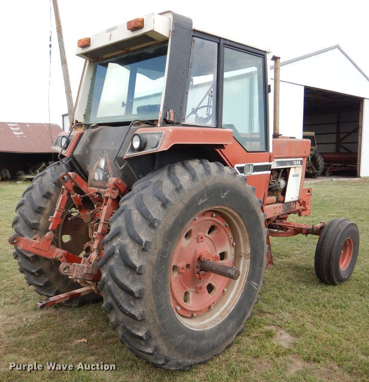 image for item DL3103 1977 International 1086  tractor