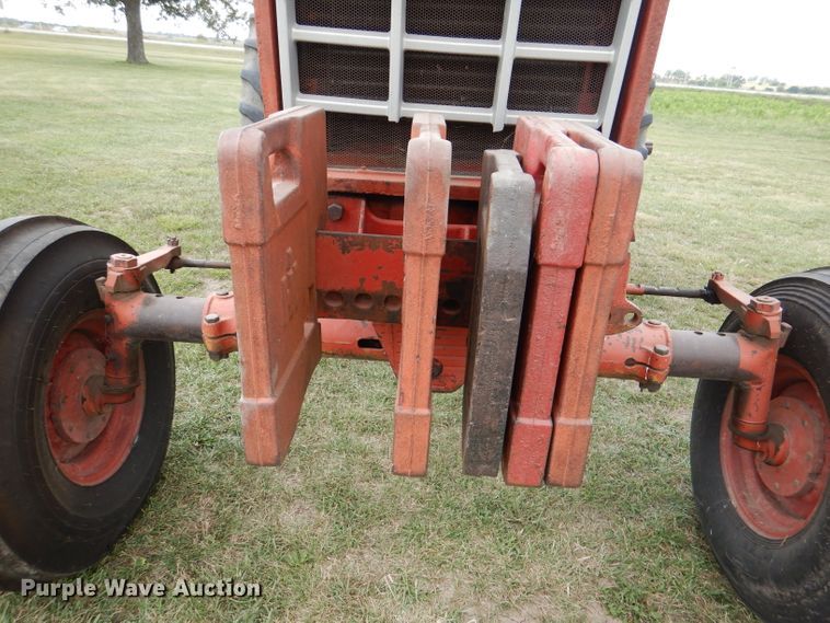 image for item DL3103 1977 International 1086  tractor