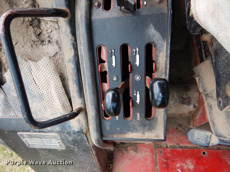 image for item DL3103 1977 International 1086  tractor