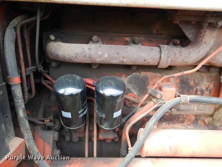 image for item DL3103 1977 International 1086  tractor