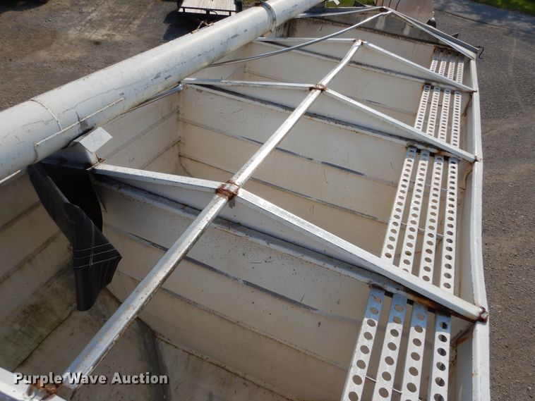 image for item DL6304 1995 White GMC WG  feed delivery truck