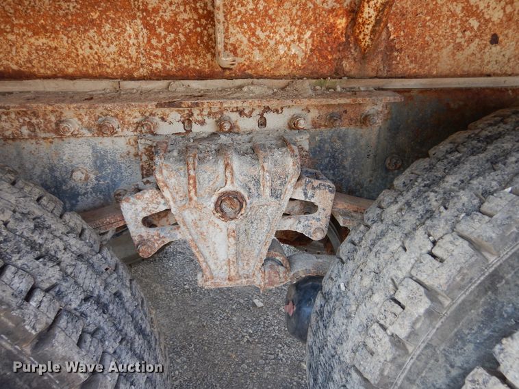 image for item DL6304 1995 White GMC WG  feed delivery truck