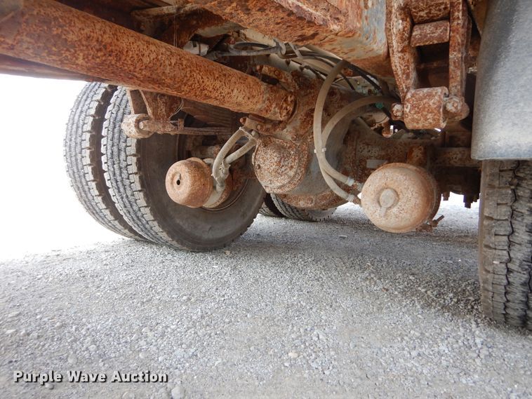 image for item DL6304 1995 White GMC WG  feed delivery truck