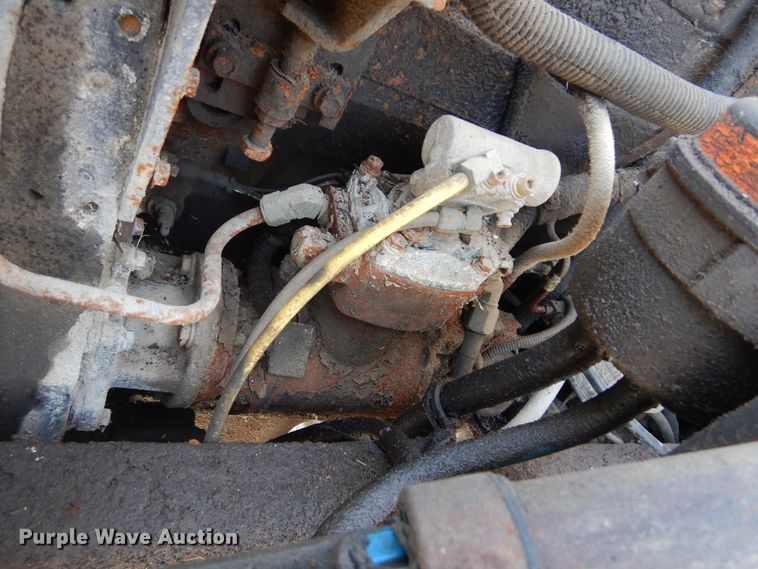 image for item DL6304 1995 White GMC WG  feed delivery truck