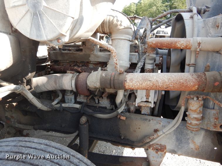 image for item DL6304 1995 White GMC WG  feed delivery truck