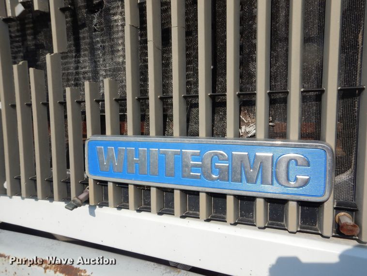 image for item DL6304 1995 White GMC WG  feed delivery truck