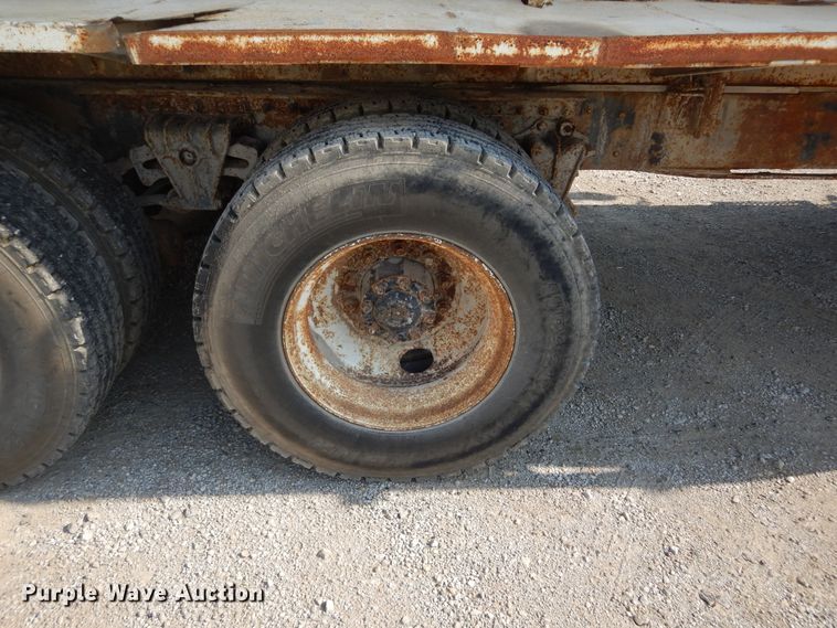 image for item DL6304 1995 White GMC WG  feed delivery truck