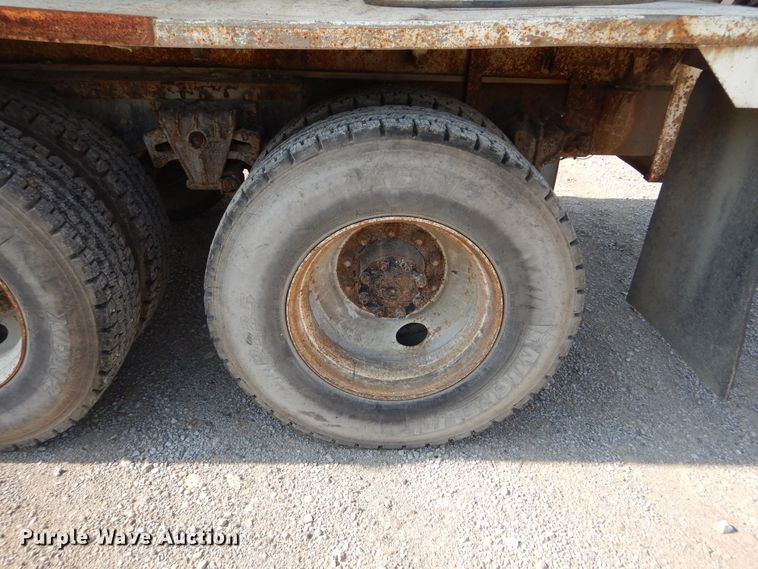 image for item DL6304 1995 White GMC WG  feed delivery truck