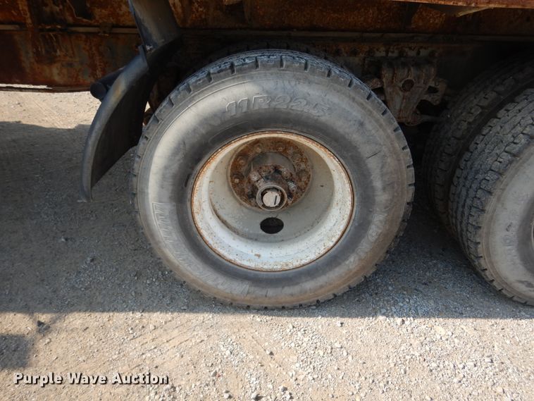 image for item DL6304 1995 White GMC WG  feed delivery truck