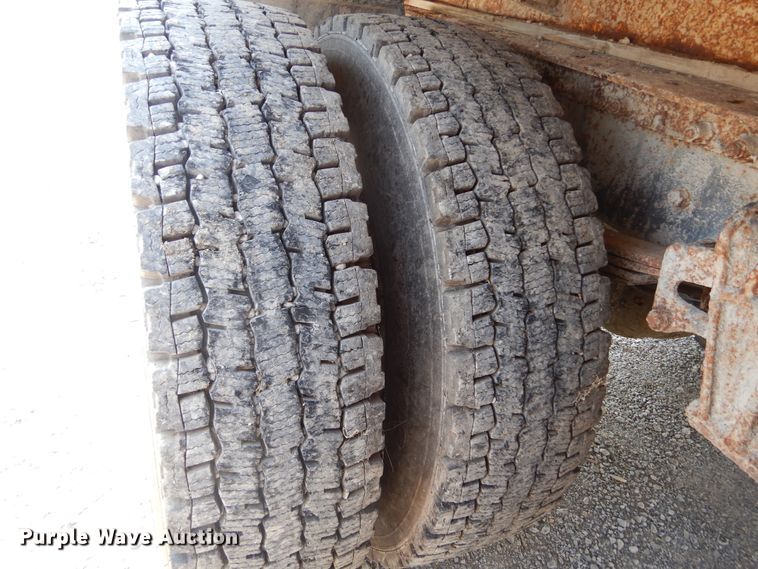 image for item DL6304 1995 White GMC WG  feed delivery truck