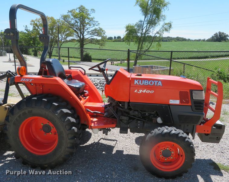 image for item DN5981 Kubota L3400HST  MFWD tractor