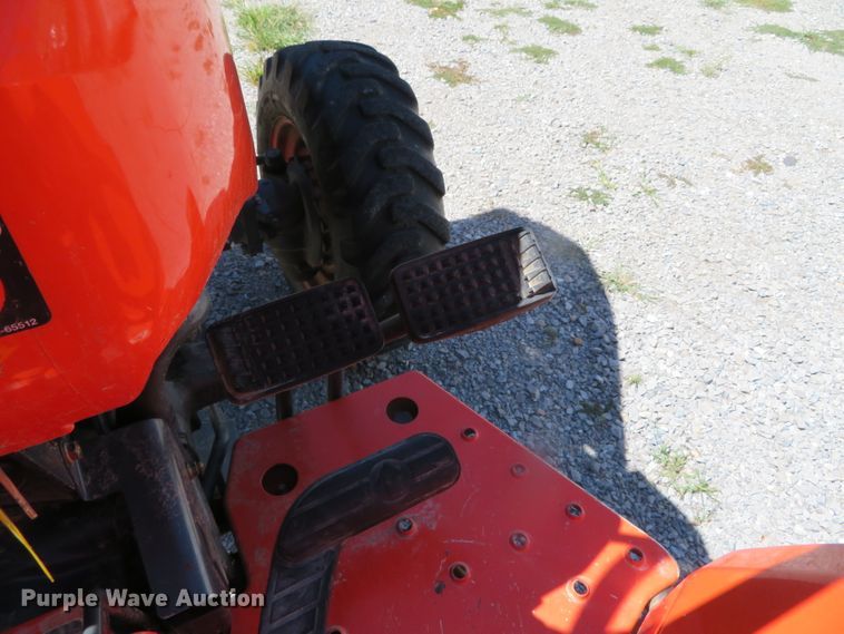 image for item DN5981 Kubota L3400HST  MFWD tractor