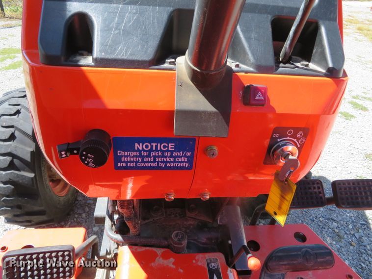 image for item DN5981 Kubota L3400HST  MFWD tractor