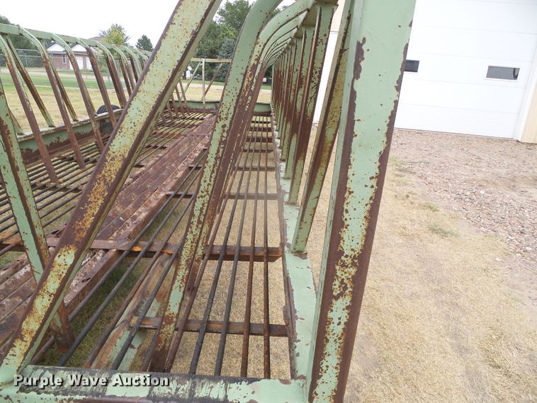 image for item GP9479 Phoenix Mfg.  bale feeder