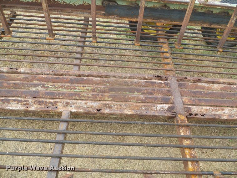 image for item GP9479 Phoenix Mfg.  bale feeder