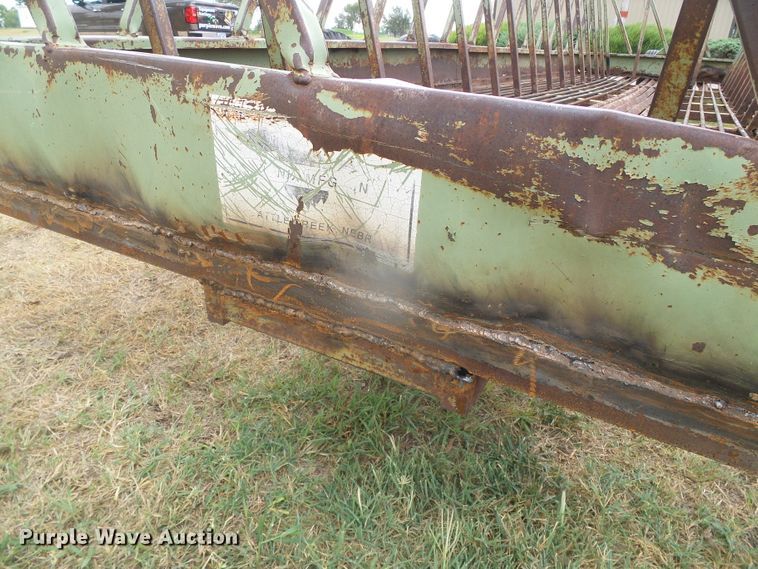 image for item GP9479 Phoenix Mfg.  bale feeder