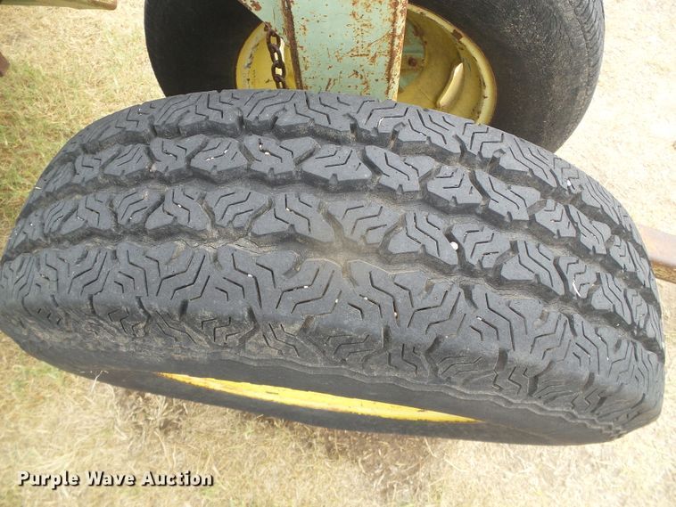 image for item GP9479 Phoenix Mfg.  bale feeder