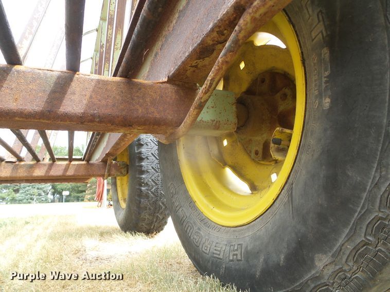 image for item GP9479 Phoenix Mfg.  bale feeder