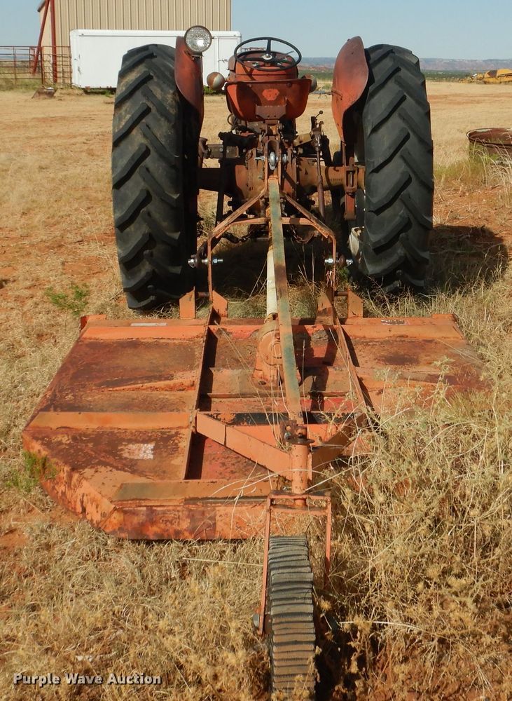 image for item HC9203 1960 Massey Ferguson MF65  tractor