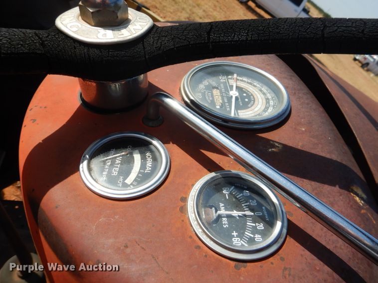 image for item HC9203 1960 Massey Ferguson MF65  tractor