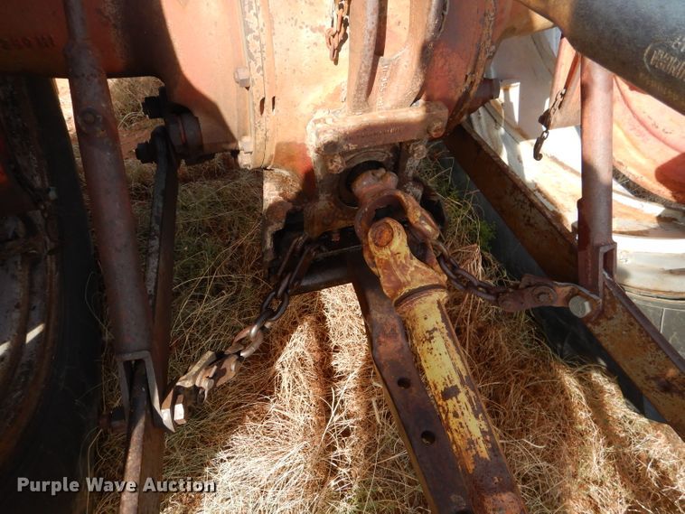 image for item HC9203 1960 Massey Ferguson MF65  tractor