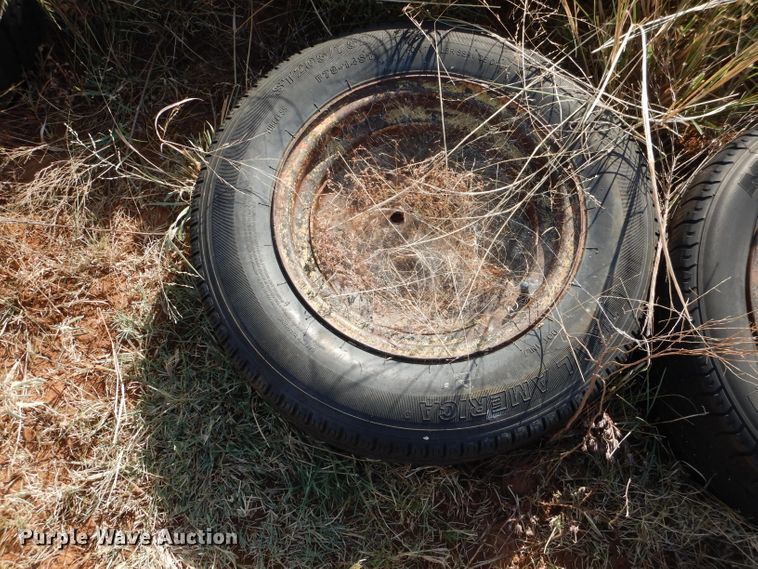 image for item HC9204 Donahue  implement trailer