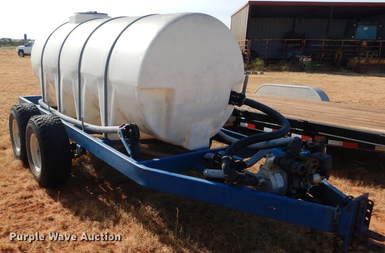 image for item HC9205 Biby 1010  nurse tank trailer