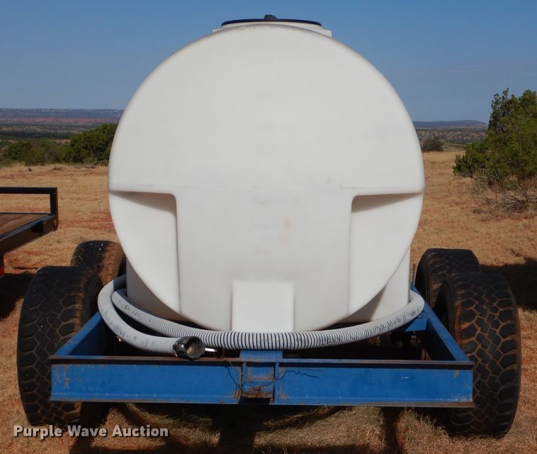 image for item HC9205 Biby 1010  nurse tank trailer