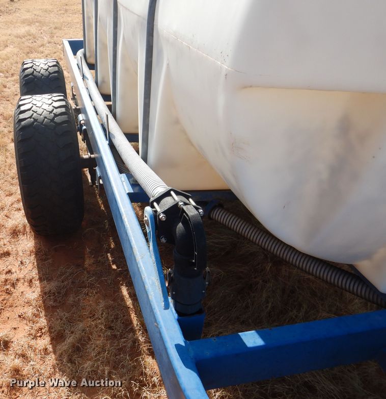 image for item HC9205 Biby 1010  nurse tank trailer