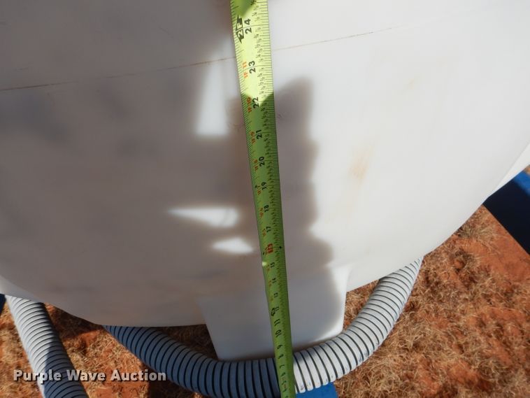 image for item HC9205 Biby 1010  nurse tank trailer