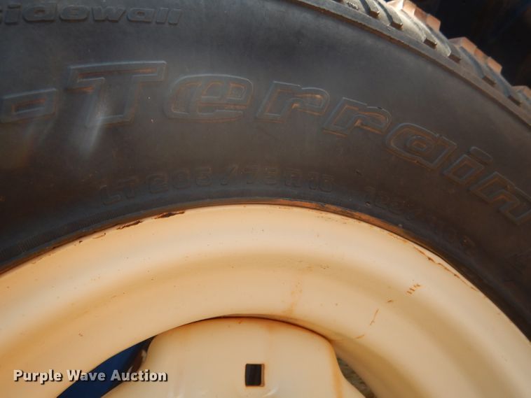 image for item HC9205 Biby 1010  nurse tank trailer