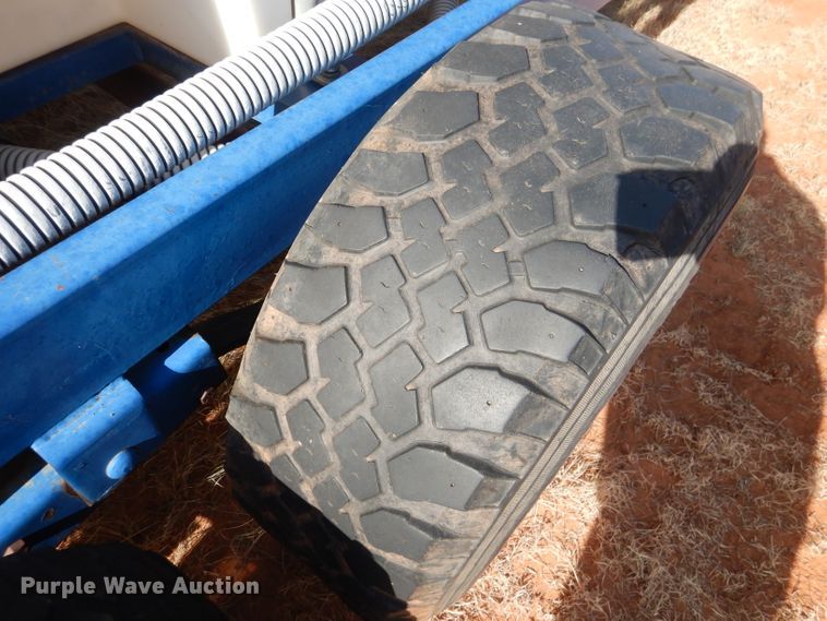 image for item HC9205 Biby 1010  nurse tank trailer