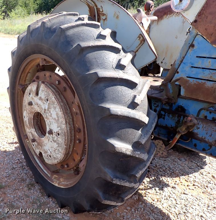 image for item IN9658 Ford 6000  tractor