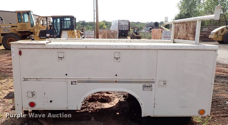 image for item IN9661 Reading 108FABDW  utility bed