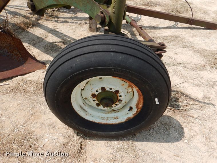 image for item IR9085 Oliver 448  six bottom plow