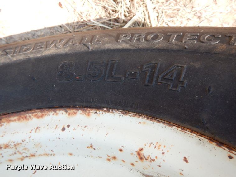 image for item IR9085 Oliver 448  six bottom plow