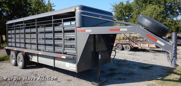 image for item IR9144 2010 WW  livestock trailer