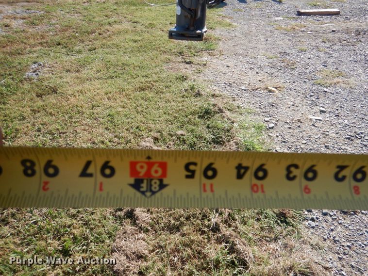 image for item IR9144 2010 WW  livestock trailer