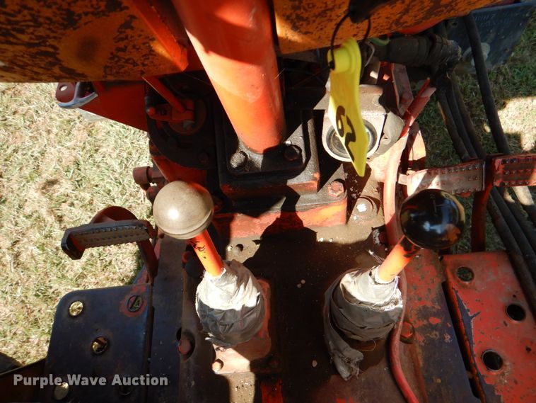 image for item IR9147 Case 1210  tractor