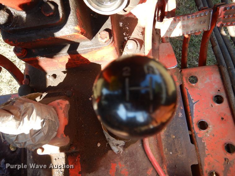 image for item IR9147 Case 1210  tractor