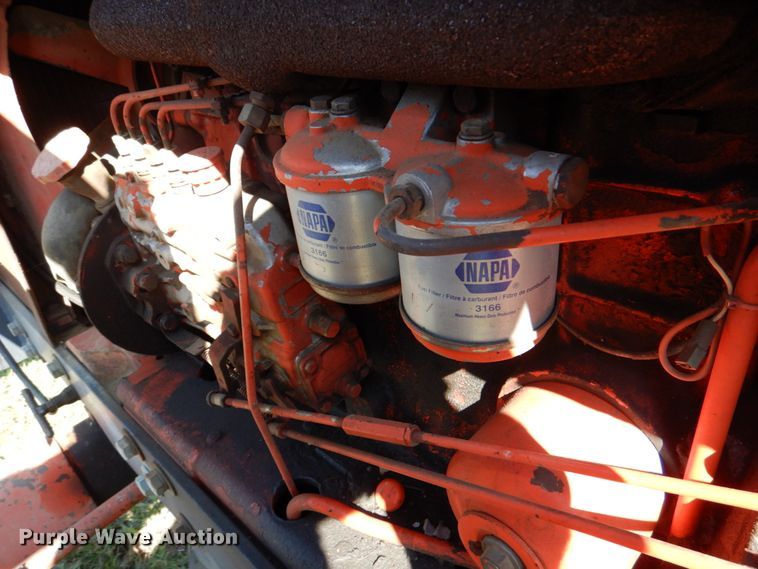 image for item IR9147 Case 1210  tractor