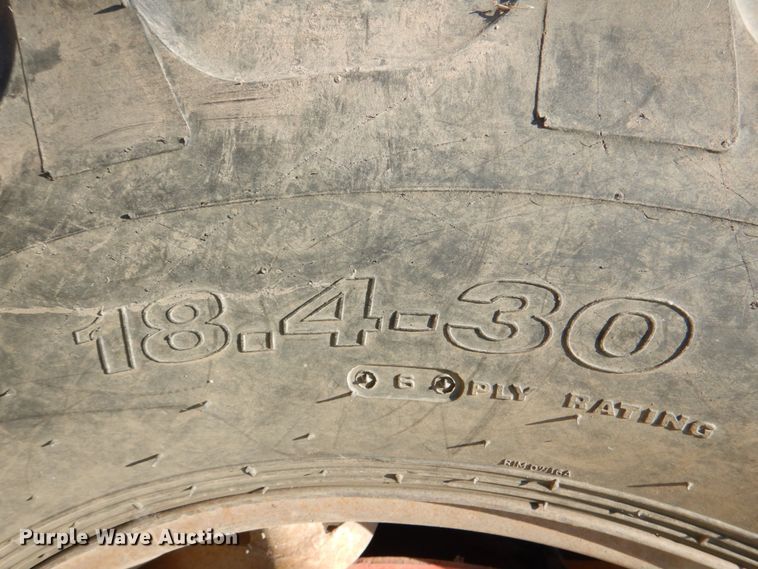 image for item IR9147 Case 1210  tractor